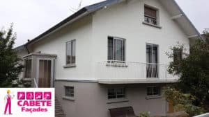 Réfection des façades. Ragréage et enduit mince semi-minéral